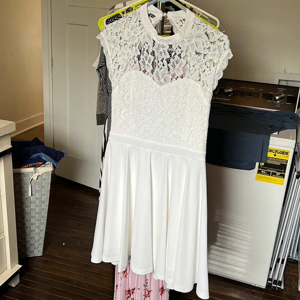 White halter neck with lace sweet heart top